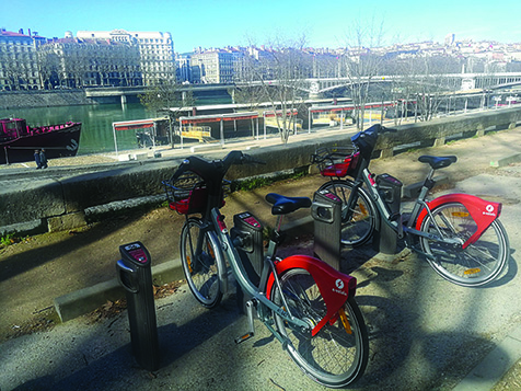 Mode doux:  2500 nouveaux vélo'V Hybrides déployés dans la métropole de Lyon