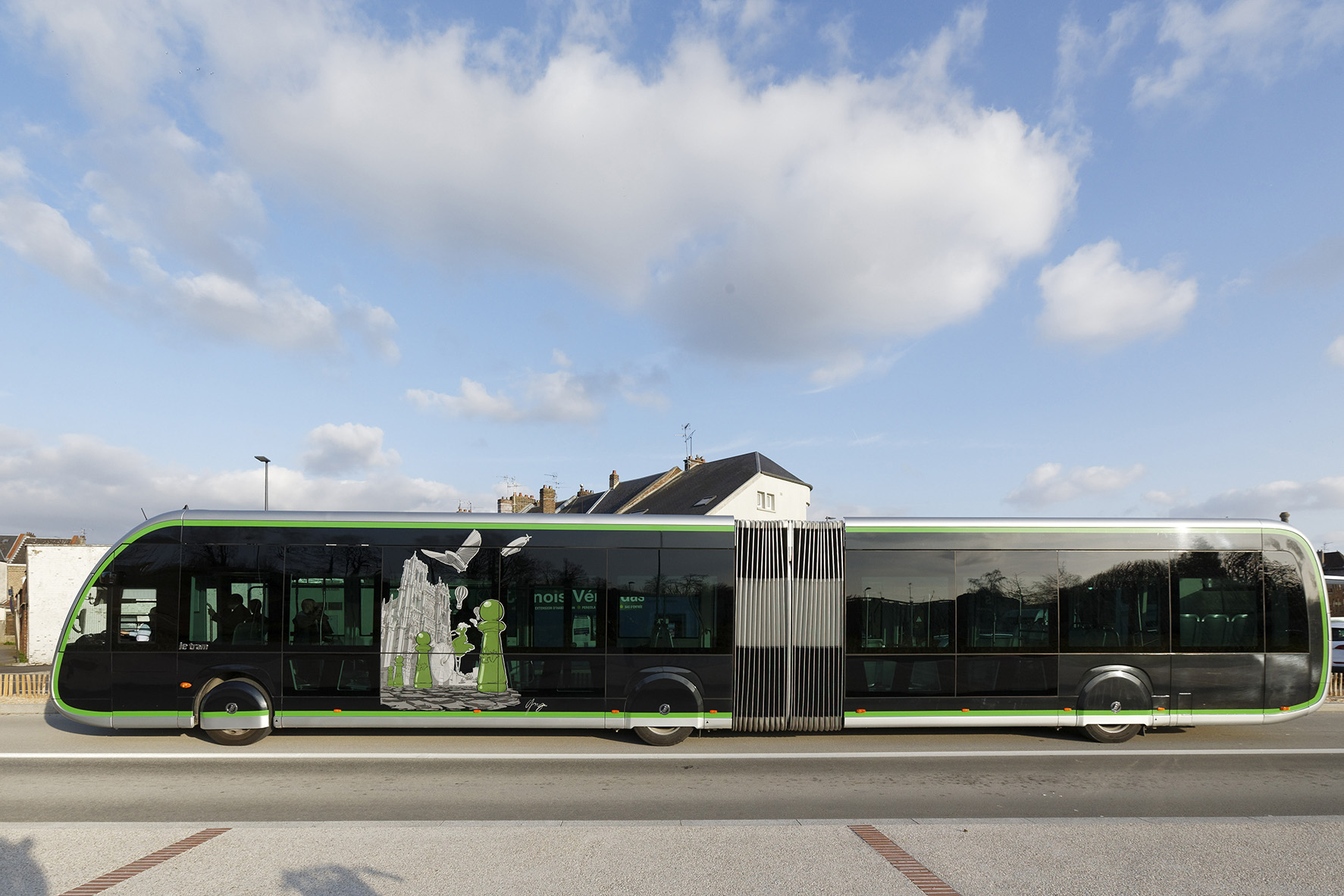 Nemo : le bus électrique amiénois à la pointe de l'E-Mobilité en Europe